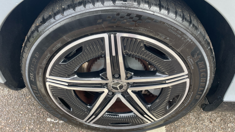 Mercedes-Benz Eqe 300 180kW AMG Line 89kWh 4dr Auto Electric Saloon